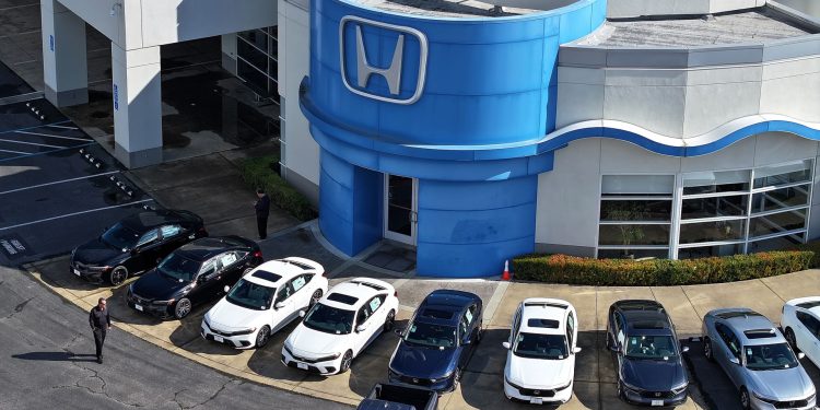 AVGO, HMC, GME, KULR and more