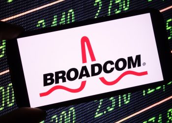 Stocks making the biggest moves midday: AVGO, GEV, SFIX, GME