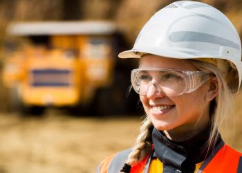 The Highest-Paying Jobs in the Oil & Gas Industry
