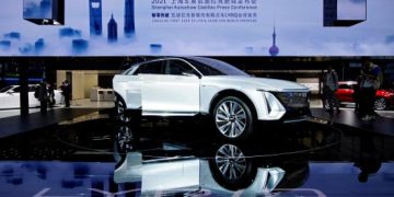 General Motors Takes $5 Billion Hit From Ailing China Business