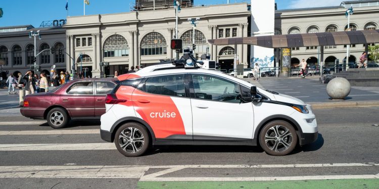 Cruise’s robotaxi service will likely shut down as GM pulls its funding