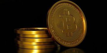 Can Your Bitcoin Be Confiscated If Trump Establishes A National Reserve? Analyst Says Government Can Employ Carrot-And-Stick Policy