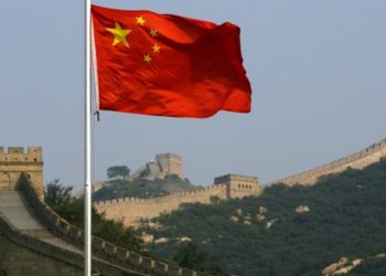 China is considering to allow the yuan to weaken next year as trade risks loom – report