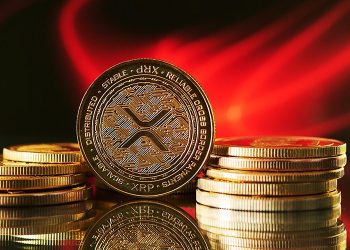 Will XRP Reach $10 in 2025? Price Shows Mixed Signals at New Year’s Eve
