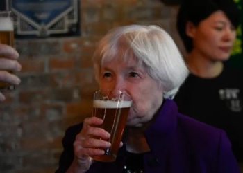 Debt ceiling drama returns: Yellen warns of mid-January deadline