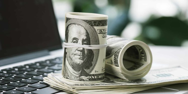 13 Best Investment Opportunities for Accredited Investors