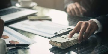 10 Best New Brokerage Account Promotions & Bonus Offers of December 2024 – Money Crashers