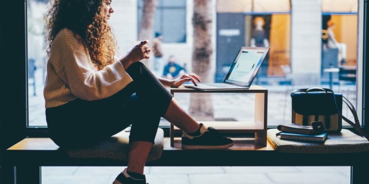 10 Best Student Checking Accounts of December 2024 – Money Crashers