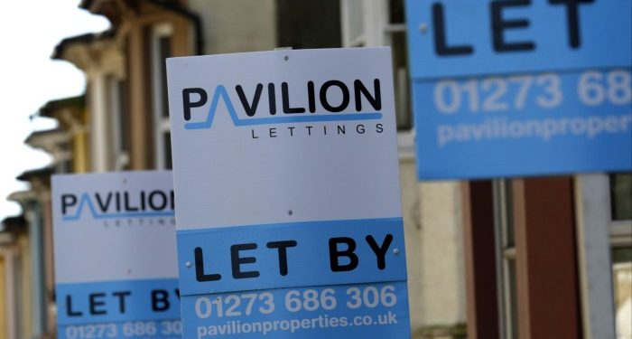 Demand for UK rented properties falls for first time since pandemic
