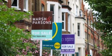 UK house prices hit record high in October, says Halifax