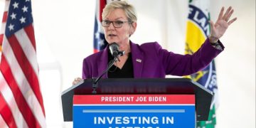 Biden administration casts fresh doubt on new US LNG expansion