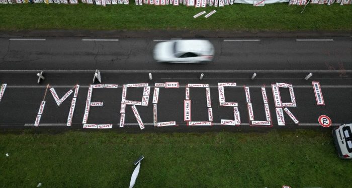 EU strikes blockbuster trade deal with Mercosur