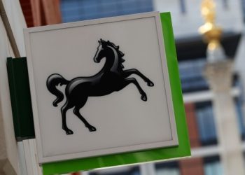 Lloyds boss warns of UK ‘investability problem’ after motor finance ruling