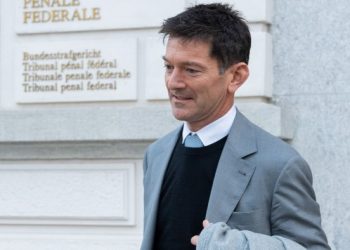 Trafigura loses attempt to have star witness struck from bribery trial