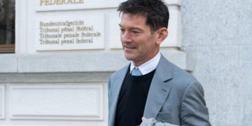 Trafigura loses attempt to have star witness struck from bribery trial