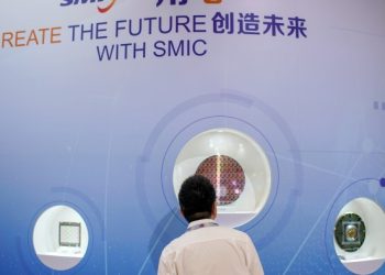 US hits China’s chip industry with new export controls