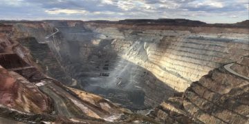 Australian gold miners strike $3.2bn takeover deal