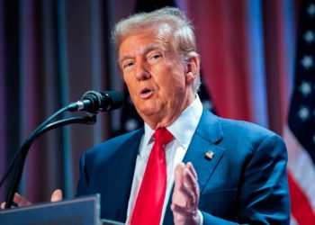 Donald Trump tells EU to buy US oil and gas or face tariffs