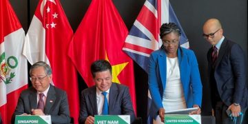 Britain becomes first European nation to join Pacific trade bloc