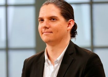 US companies drop diversity efforts as conservative pressure mounts