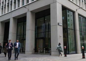 M&G sues Royal London over client exposure to ‘inappropriately risky investments’