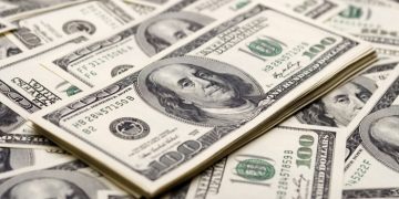 Global corporate borrowing climbs to record $8tn in 2024