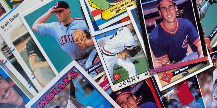 12 Best Places To Sell Sports Cards