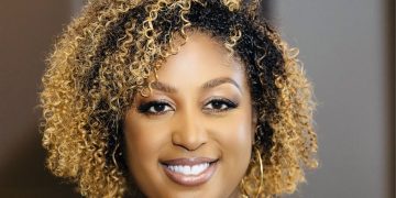 5 advisors offer important tips for managing your money in 2025