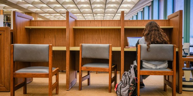 Student loans not affected by federal aid freeze