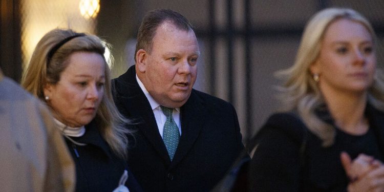 Cookies, Cocktails and Mushrooms on the Menu as Supreme Court Hears Bank Fraud Case