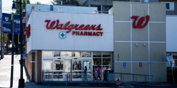 U.S. Sues Walgreens for Role in Opioid Crisis