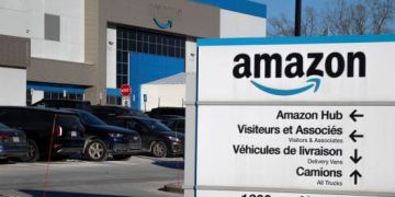 Amazon Willing to Discuss Quebec Shutdown With Canadian Officials