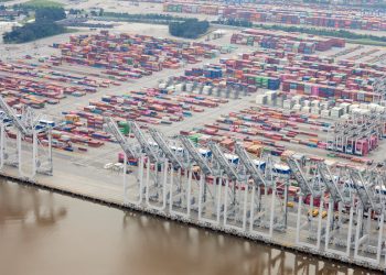 Trump Holds Off on Tariffs, but Paves the Way for Future Trade Action