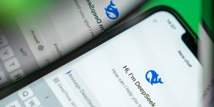 DeepSeek vs. ChatGPT: Hands On With DeepSeek’s R1 Chatbot