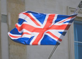UK Treasury Separates Staking from Schemes, Clarifying Blockchain Validation