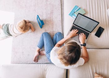 9 Passive Income Ideas for Stay-at-Home Parents