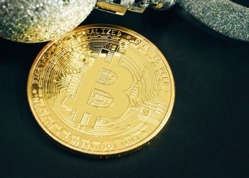 Analyst Who Predicted Bitcoin Price Crash To $89,000 Reveals Where BTC Is Headed Next
