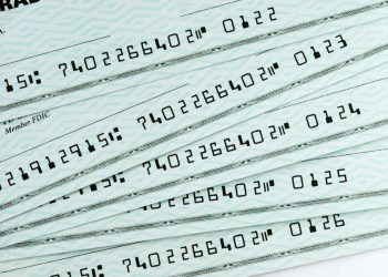 8 Best Places To Cash A Check Without A Bank Account