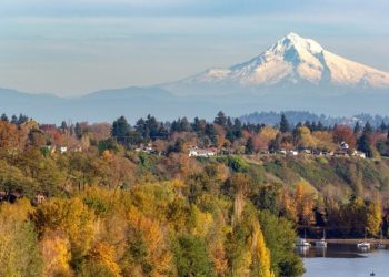 Oregon Clamps Down on Wholesaling With a New Law and Registry