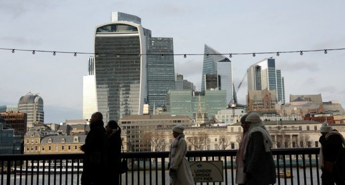 Junior London lawyers flock to private equity roles as public markets struggle
