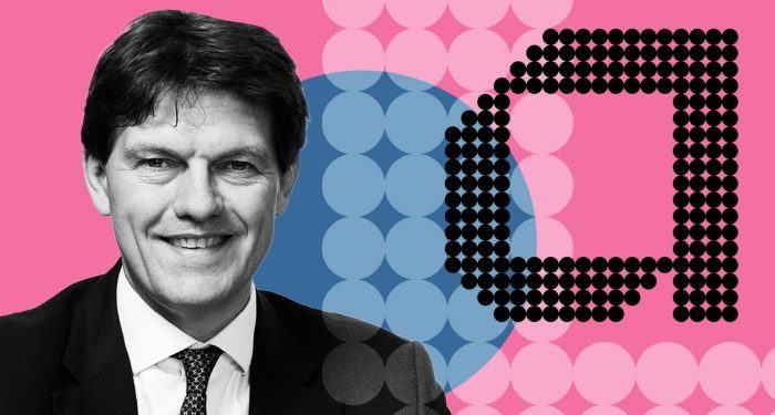 Abrdn boss Jason Windsor defends company name as flows turn positive