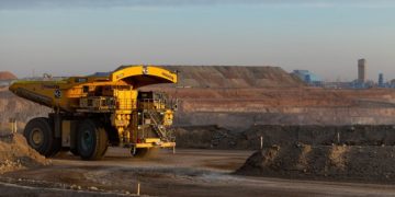 Rio Tinto and Glencore held talks about combining their businesses
