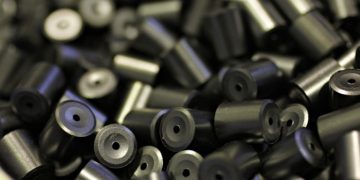 Uranium prices hit record as thirsty AI data centres add to market squeeze