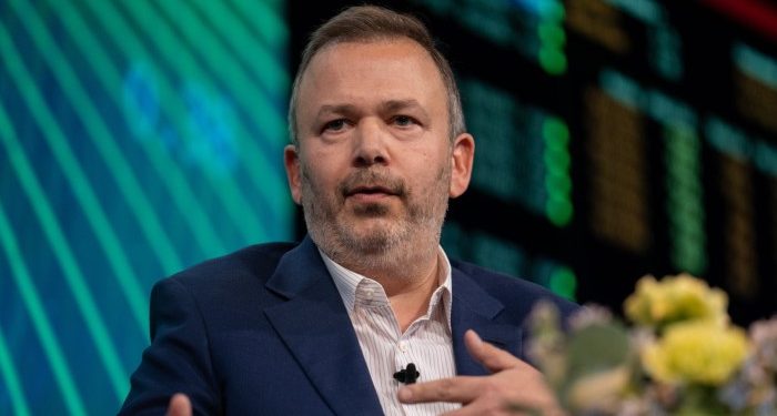 Activists spy rich pickings in UK investment trusts