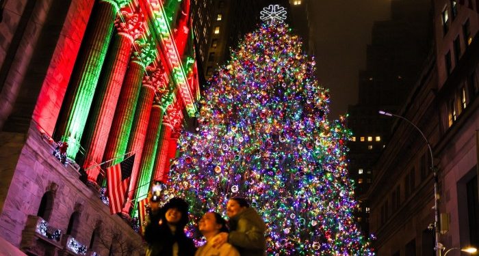 Will 2025 be the year for plain vanilla ETFs or private assets?