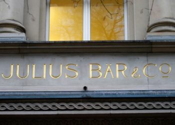 Julius Baer chair to step down in latest shake-up