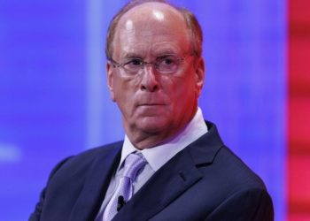 BlackRock quits climate change group in latest green climbdown