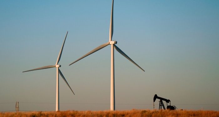 Investors in clean energy funds backtrack as rates and Donald Trump cloud outlook