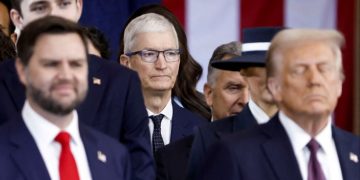 What’s wrong with Apple now?