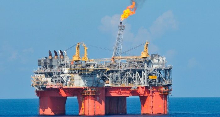 BP axes 4,700 jobs in cost-cutting drive